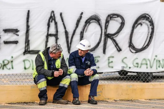 La protesta (foto L'Unione Sarda)