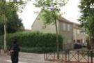 Attacco a Parigi, uomo armato di coltello uccide madre e sorella