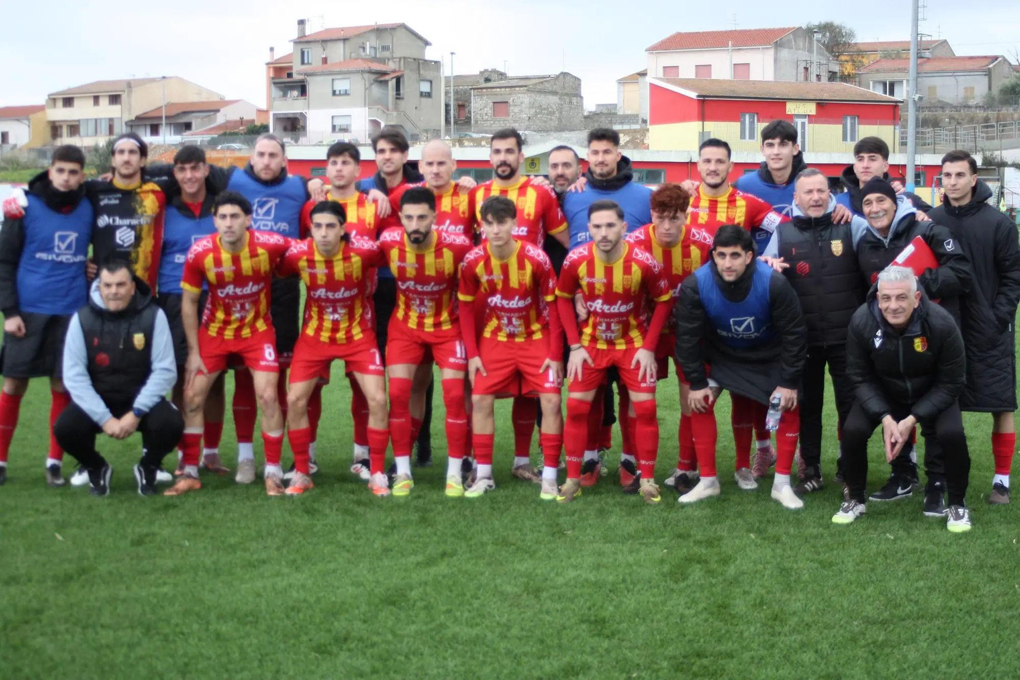Una formazione dell'Atletico Uri nell'ultimo campionato (foto Antonio Burruni)
