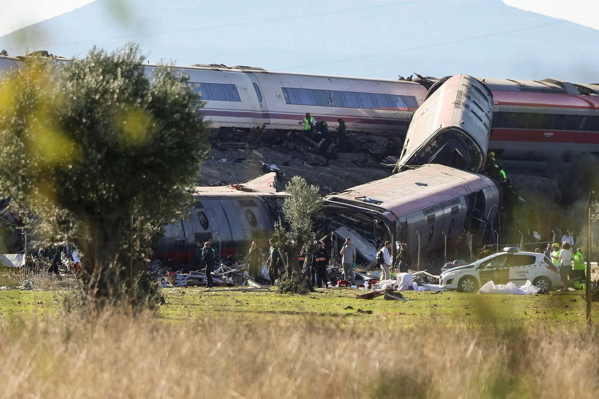 L'incidente in Spagna (foto Ansa/Epa)