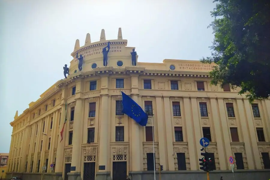(foto carabinieri)
