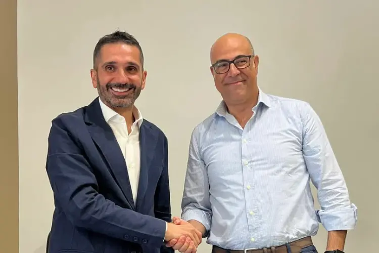 L'assessore regionale Meloni con il sindaco Peralta (foto concessa)