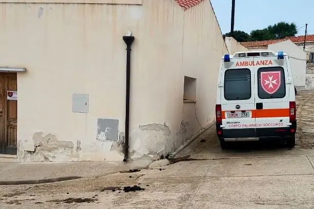 Presidio sanitario Cisom all'Asinara (foto Pala)