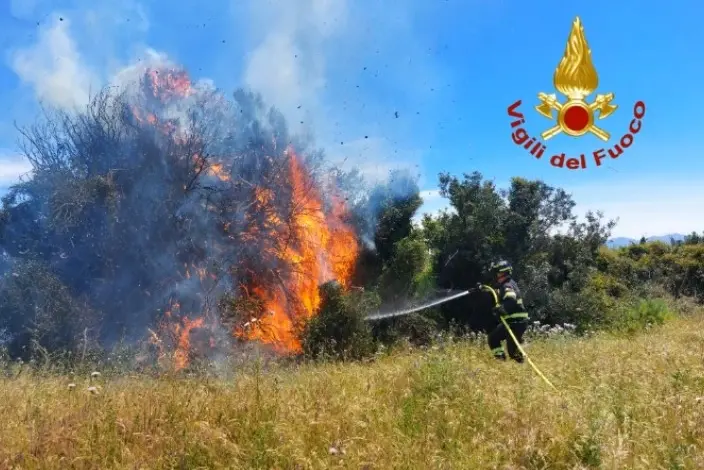 Incendio San Nicolò Arcidano