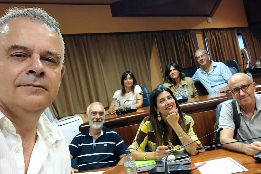 I consiglieri comunali di Alternativa Sarda, Partito Democratico, Sinistra Futura e Oristano Democratica e possibile
