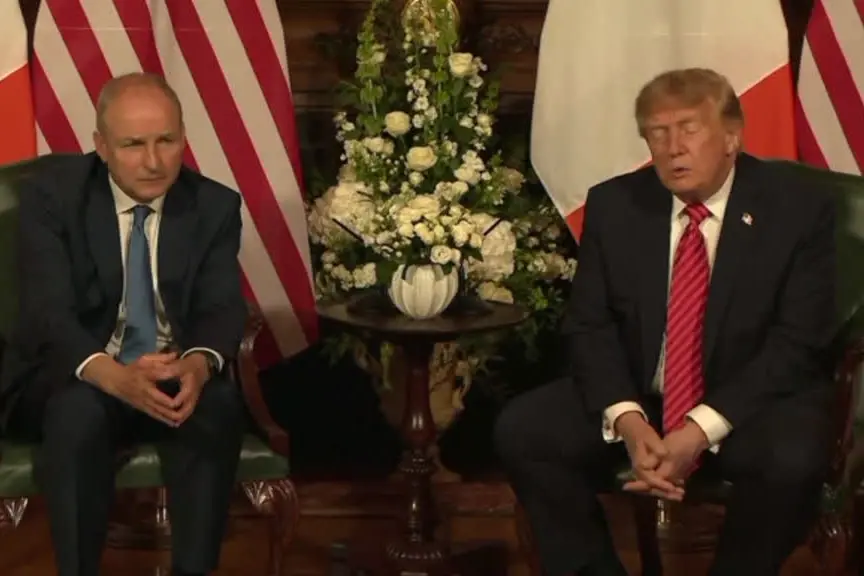 Trump: "Gli Houthi hanno chiesto agli Usa di non intervenire"