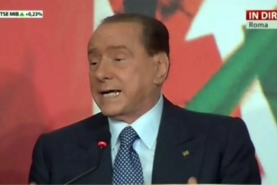Berlusconi durante la presentazione delle liste in un fermo immagine tratto da Sky