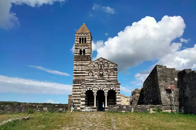 La Basilica di Saccargia a Codrongianos, paese dell'Unione del Coros (foto Antonio Caria)