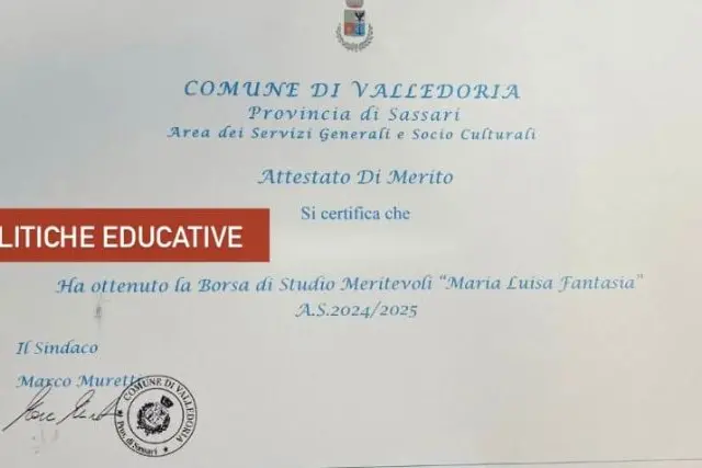 Uno degli attestati consegnati agli studenti di Valledoria (foto concessa)
