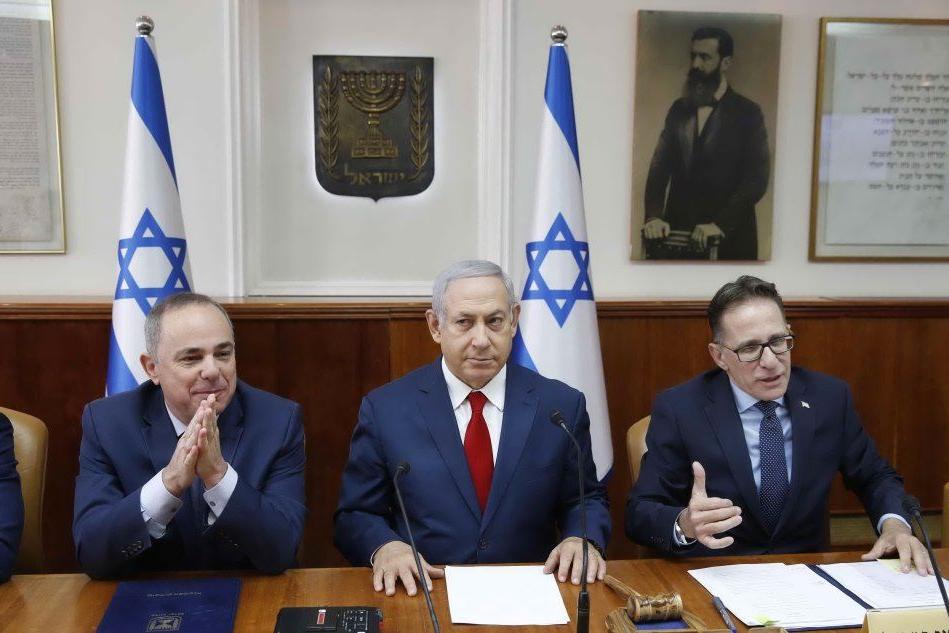Netanyahu: &quot;Non è il momento giusto per una crisi di governo&quot;
