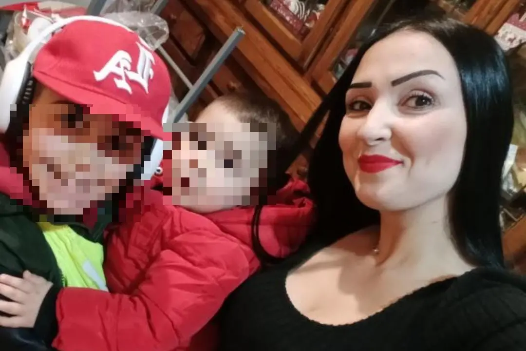 Ilenia Pau con i due figli