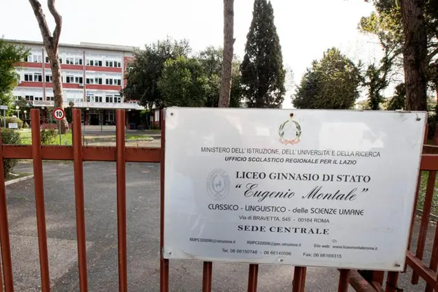 Il liceo Eugenio Montale di Roma (Ansa - Percossi)