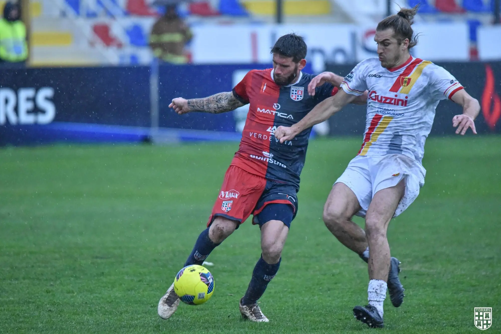 Rientra il difensore e capitano Niccolò Antonelli (foto Torres)