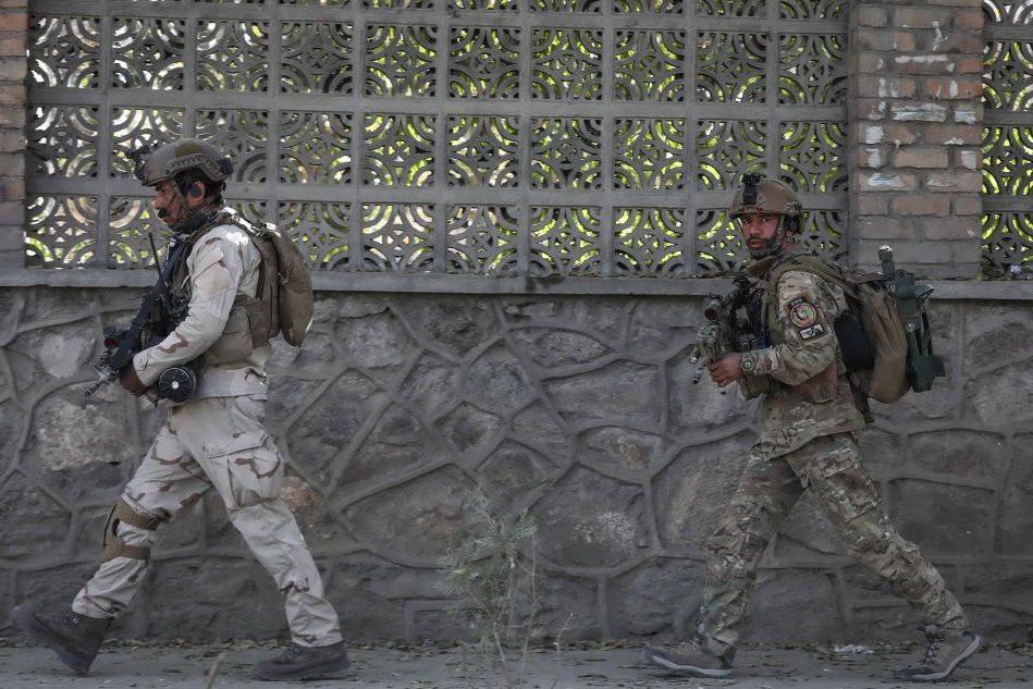 Attacco all'università di Kabul: decine di morti e feriti