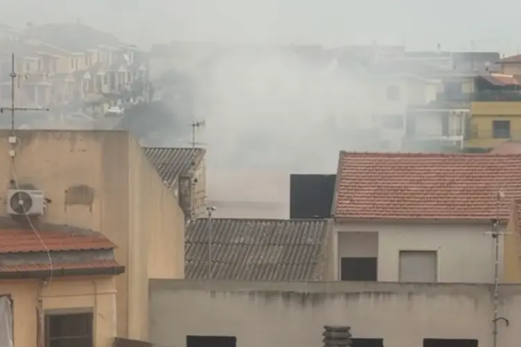 L'incendio a Sorso (foto concessa)