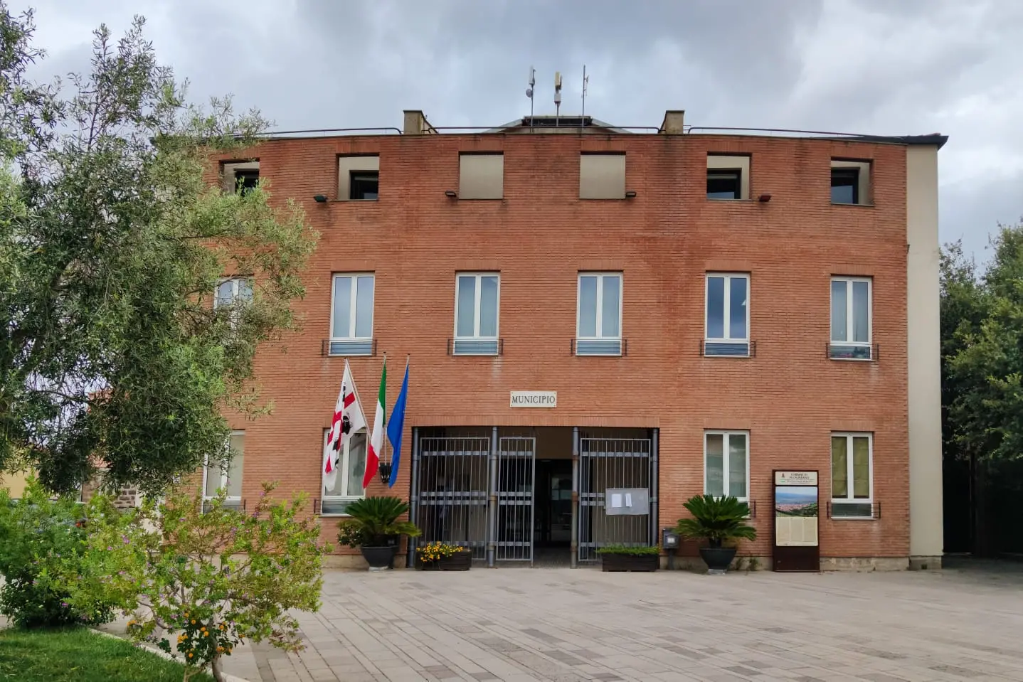 Il municipio di Villaurbana (foto di Giacomo Pala)