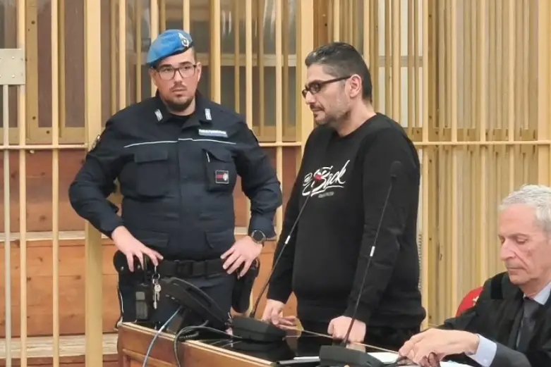 Omicidio di via Ghibli, Gulisano: "Non ho ucciso i miei genitori, già morti al mio arrivo"