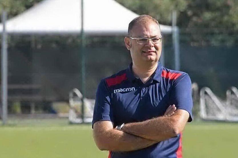 Il Castiadas esonera l'allenatore Antonio Prastaro