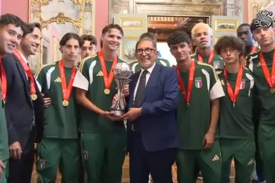 La Russa alla Nazionale di calcio Under 17: "Voi siete una speranza"