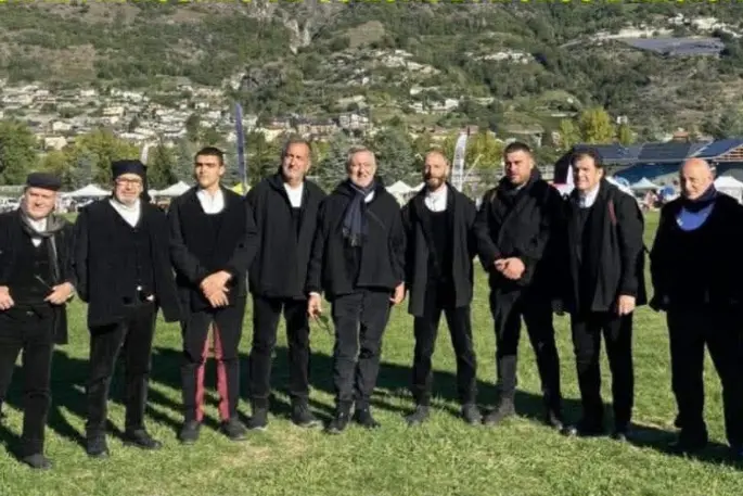 Cori a "Cantigos in carrela" a Muros (foto concessa)