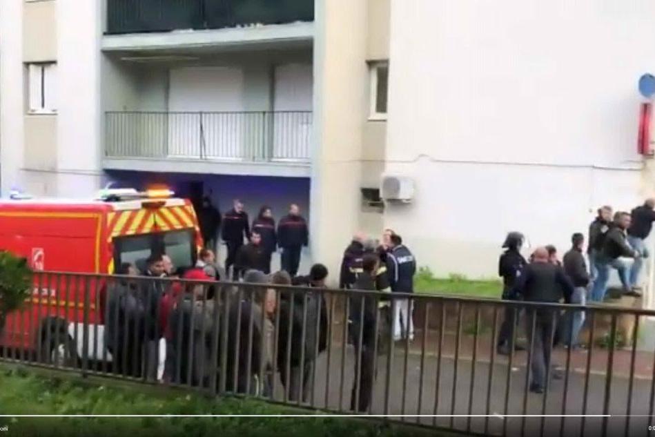 Bastia, spari sui passanti: &quot;Un morto e diversi feriti&quot;