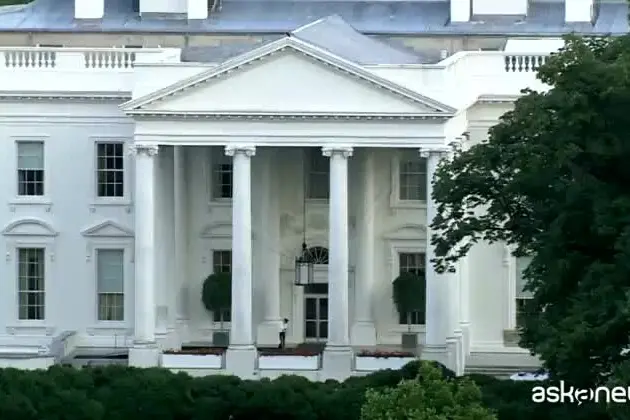 Usa, mail esplosive di Epstein: "Trump sapeva delle ragazze"