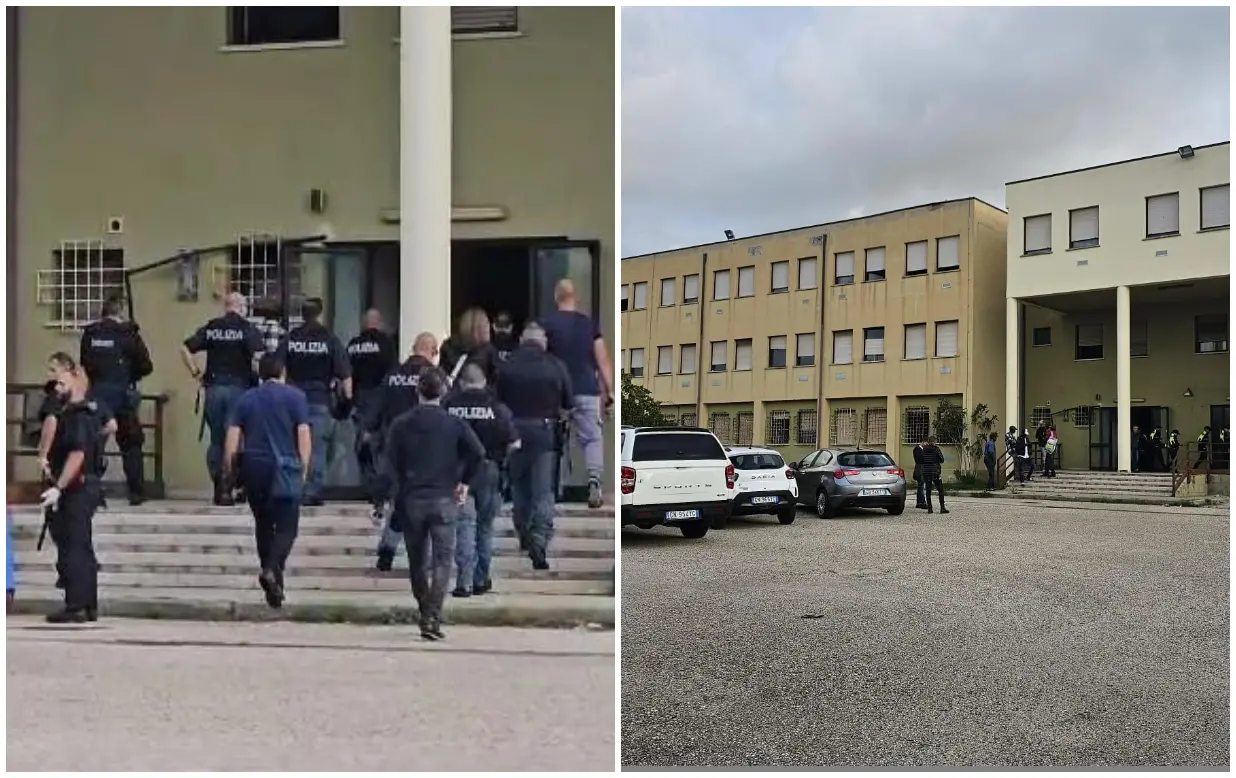 Lo sgombero in corso (foto Saiu)
