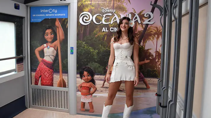 Cagliari, la voce Disney Chiara Grispo tra gli ospiti del Flamingo ...