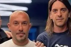 Madau (maglia bianca) e Manca