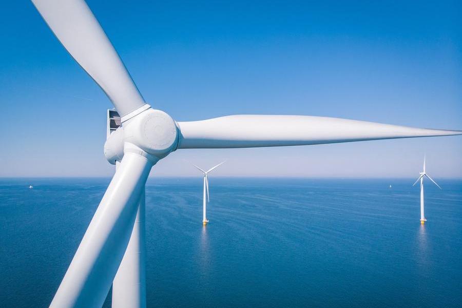 Un nuovo parco eolico galleggiante al largo della Sardegna: accordo GreenIT-Cip
