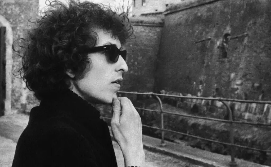 Tra i suoi grandi successi, conosciuti da più generazioni, c'è &quot;Blowin' in the wind&quot;