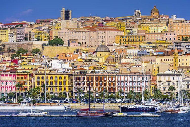 Sardegna, in calo i prezzi per l'acquisto di case vacanza