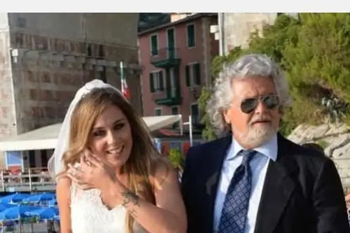 Insieme all'altare: Valentina Scarnecchia e Beppe Grillo
