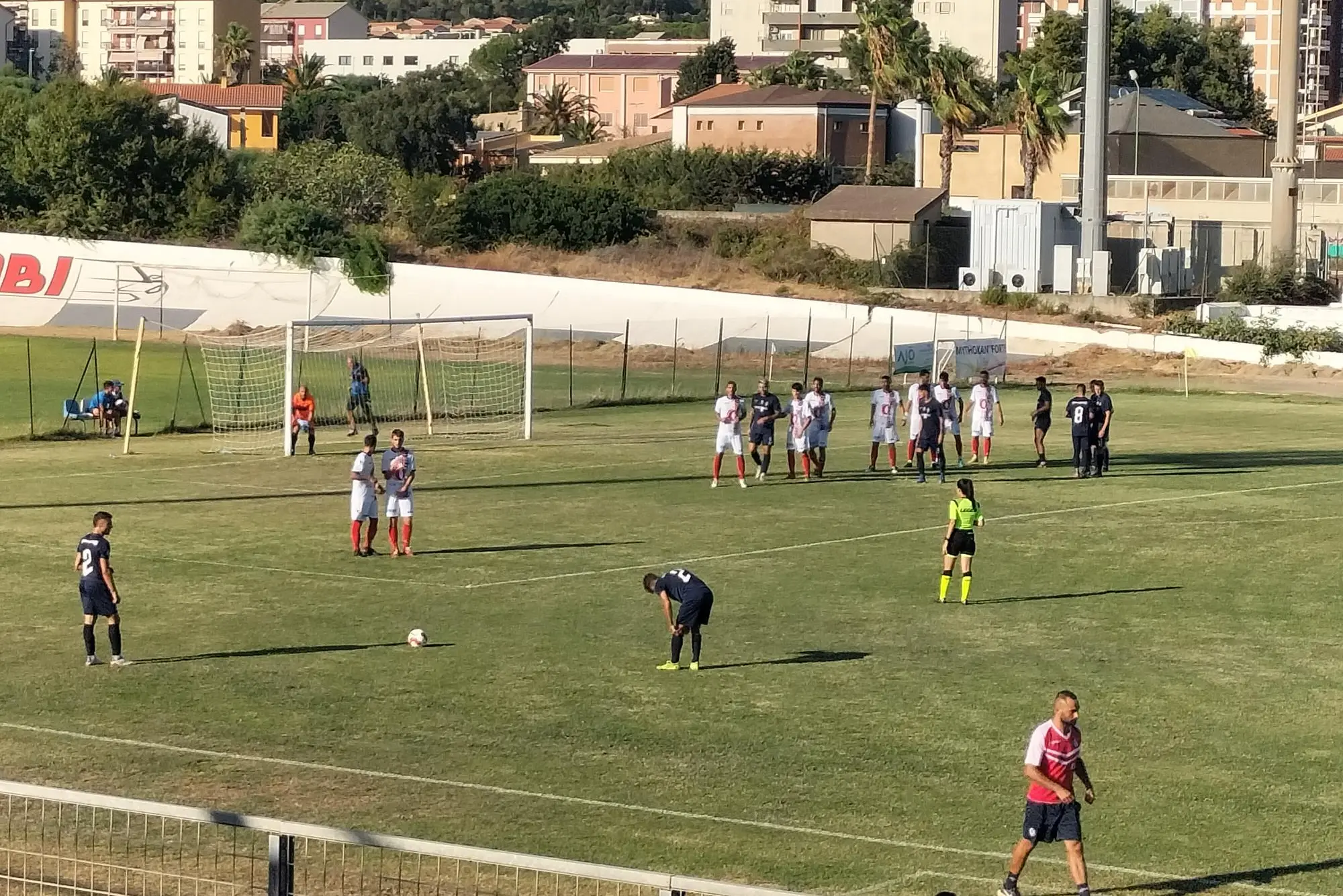 Una gara allo stadio Zoboli di Carbonia. (Foto Scano)