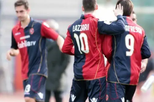L'esultanza dopo il gol di Acquafresca