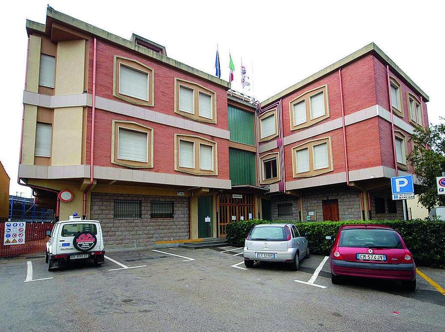 Botta e risposta in Consiglio sulla lottizzazione bloccata