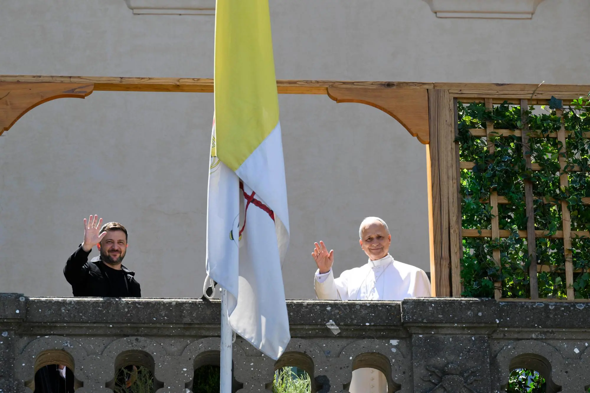 A handout picture provided by the Vatican Media shows Pope Leo XIV meeting Ukraine's President Volodymyr Zelensky (L) at the papal residence of Castel Gandolfo, southeast of Rome, 09 July 2025. ANSA/VATICAN MEDIA +++ ANSA PROVIDES ACCESS TO THIS HANDOUT PHOTO TO BE USED SOLELY TO ILLUSTRATE NEWS REPORTING OR COMMENTARY ON THE FACTS OR EVENTS DEPICTED IN THIS IMAGE; NO ARCHIVING; NO LICENSING +++ NPK