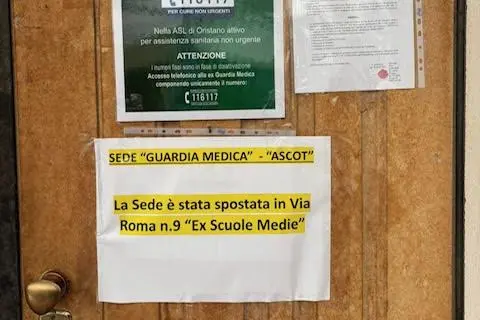 La porta dell'ambulatorio (Foto concessa)