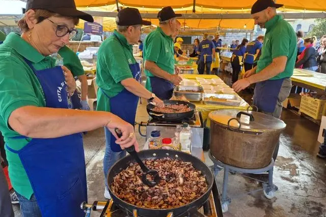 La sagra della polenta ad Arborea (foto Sara Pinna)