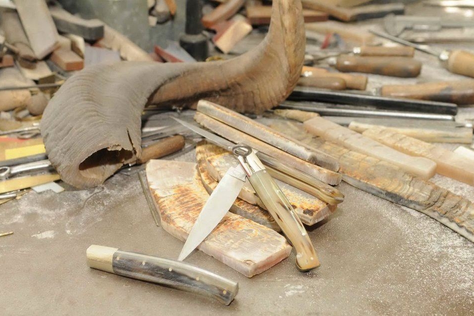 Palmas Arborea, sabato la mostra mercato dei coltelli tipici regionali &quot;Memorial Carlo Onali&quot;