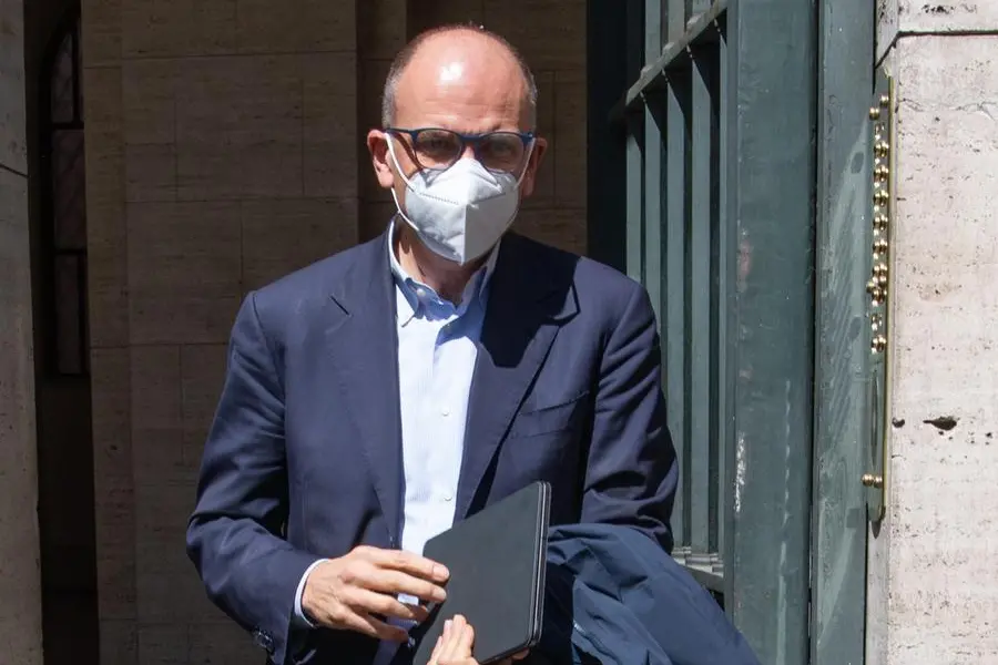 Il segretario del Pd, Enrico Letta (Ansa)