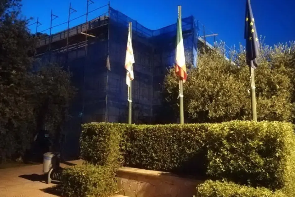 Il municipio (foto Orbana)