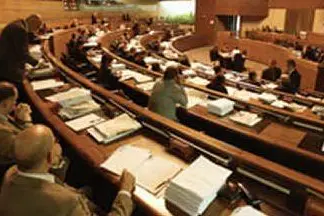 Una seduta in Consiglio regionale