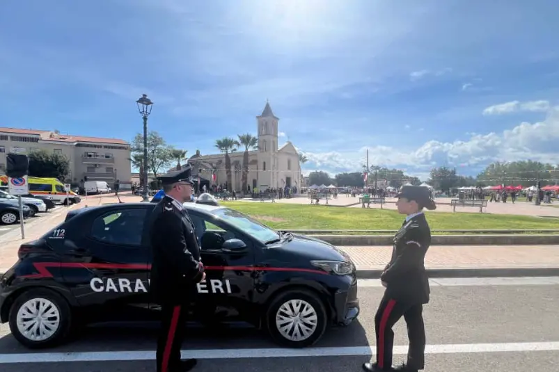 Carabinieri a Decimomannu