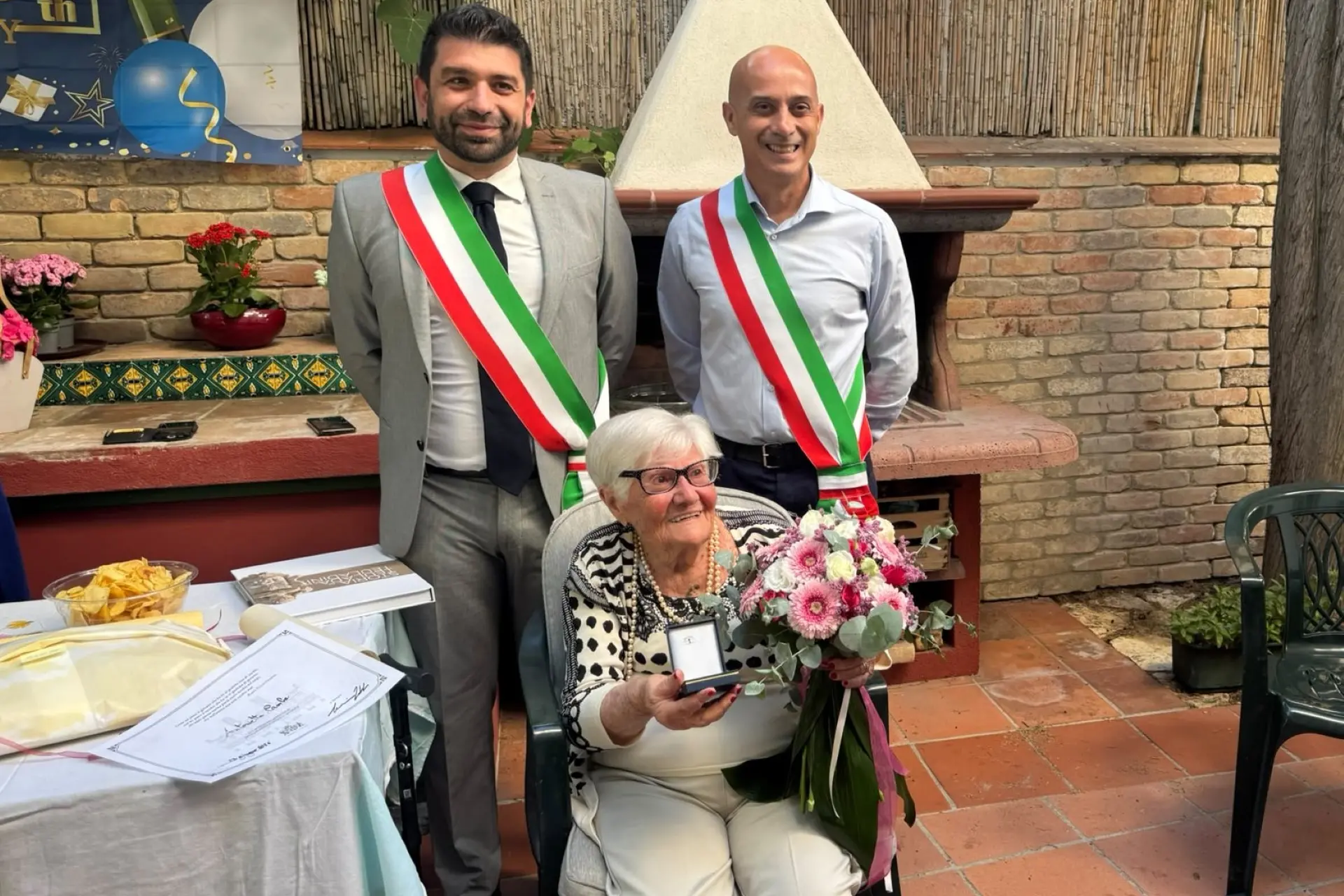 La nuova centenaria Antonietta Camba (foto Comune di Cagliari)