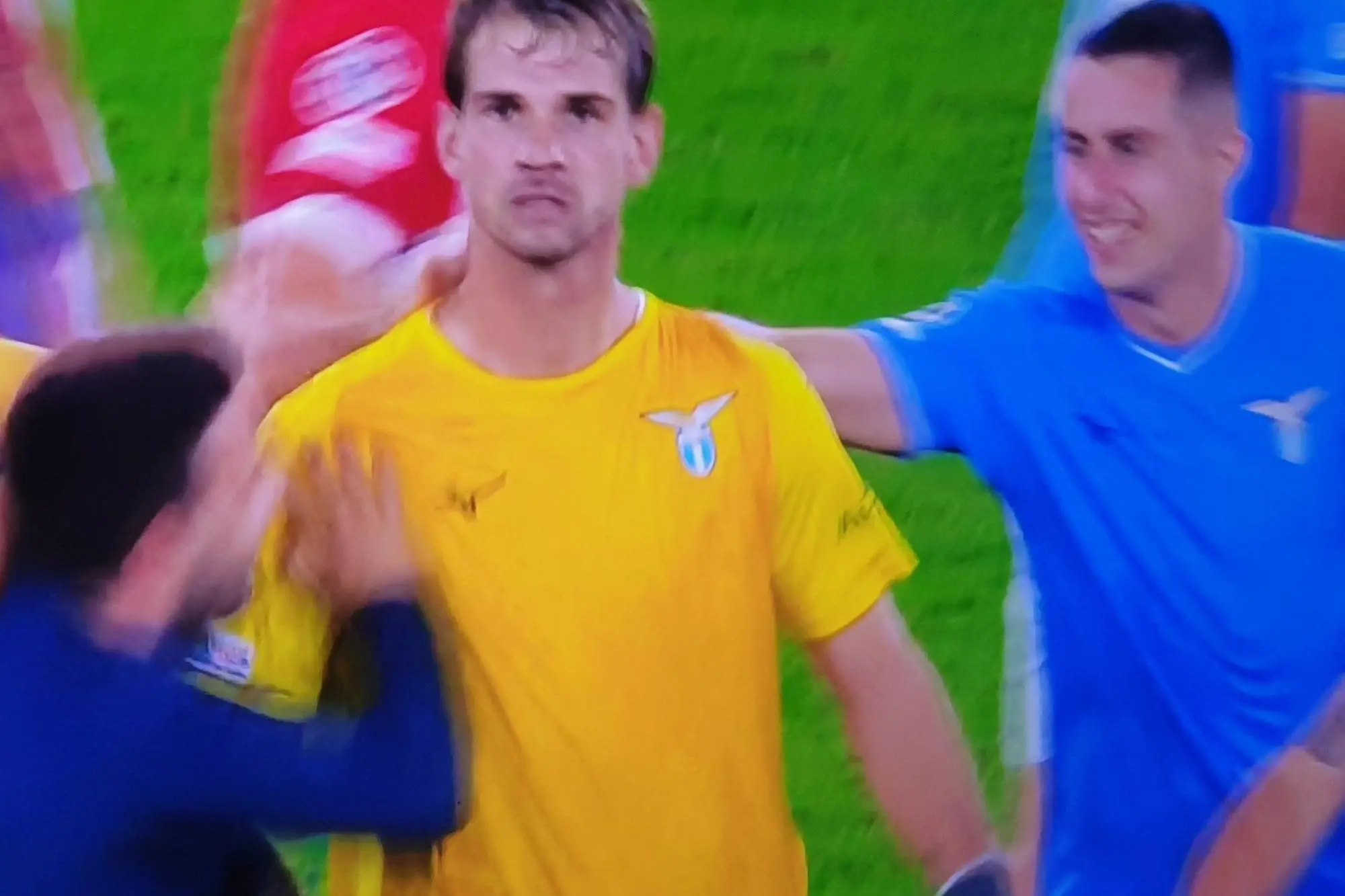 Provedel dopo il gol del pari (Twitter)