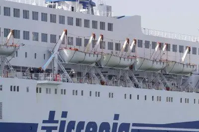 Un traghetto della Tirrenia