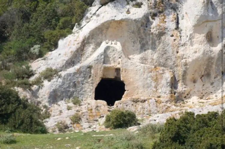 La necropoli di Ossi (foto concessa)