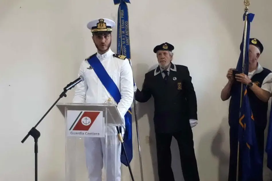 Il nuovo comandante del Circomare Portoscuso Enrico De Quarto (foto L'Unione Sarda - Pani)