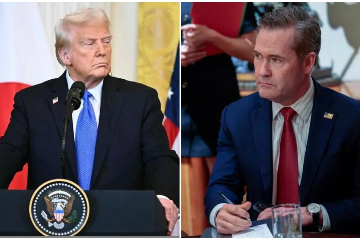Trump e Waltz (foto Ansa)